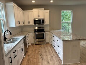 7 Prestwick Ln in Bella Vista, AR - Building Photo - Building Photo