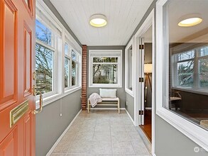 538 NE 81st St in Seattle, WA - Building Photo - Building Photo