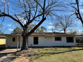 10206 Buena Park Dr in Houston, TX - Building Photo