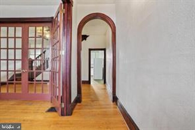 210 N Locust St in Hagerstown, MD - Building Photo - Building Photo