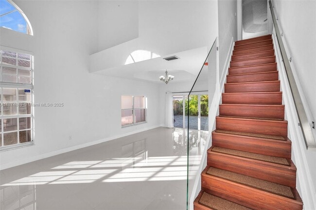 11247 NW 58th Terrace in Doral, FL - Building Photo - Building Photo