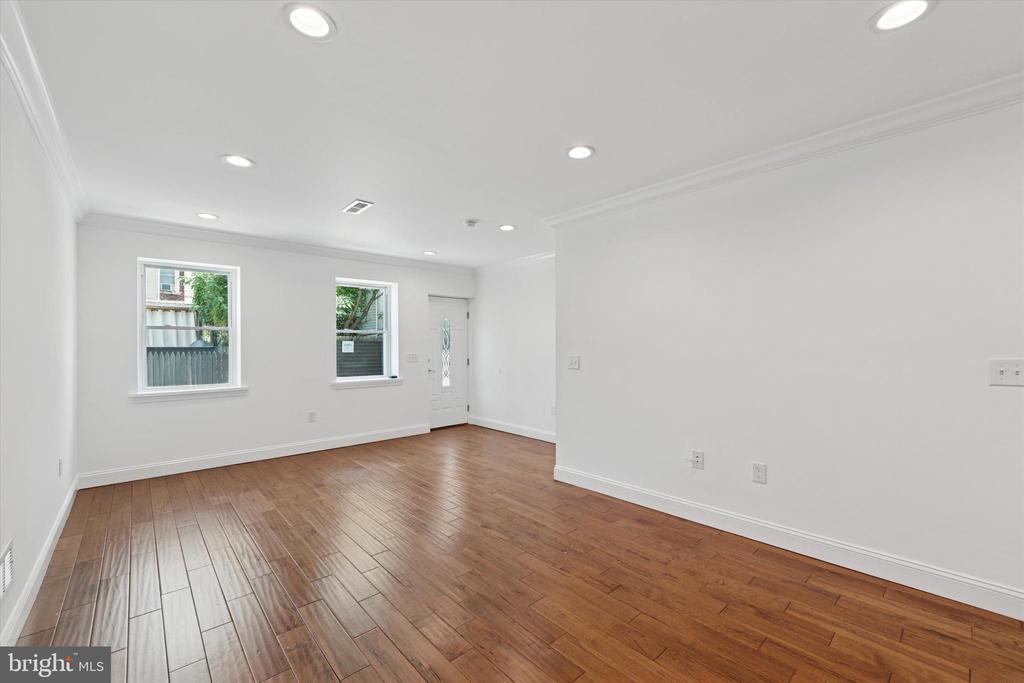 2630 E Harold St in Philadelphia, PA - Building Photo