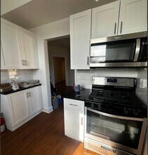 1155 W Lunt Ave, Unit 3 in Chicago, IL - Foto de edificio - Building Photo