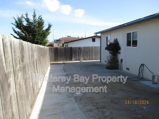 property at 1589 Soto St