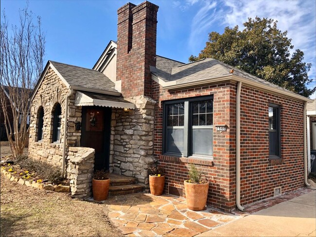 property at 1540 S Gary Ave