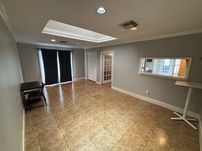 3115 Westerland Dr in Houston, TX - Building Photo - Building Photo