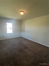 325 Hoke Ave in Hopewell, VA - Building Photo - Building Photo