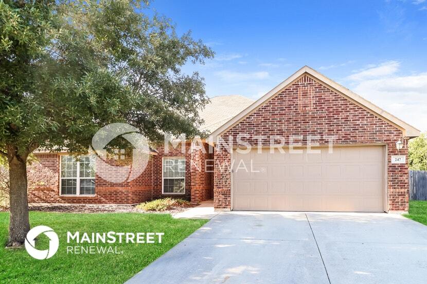 247 Edison Ln in Crowley, TX - Foto de edificio