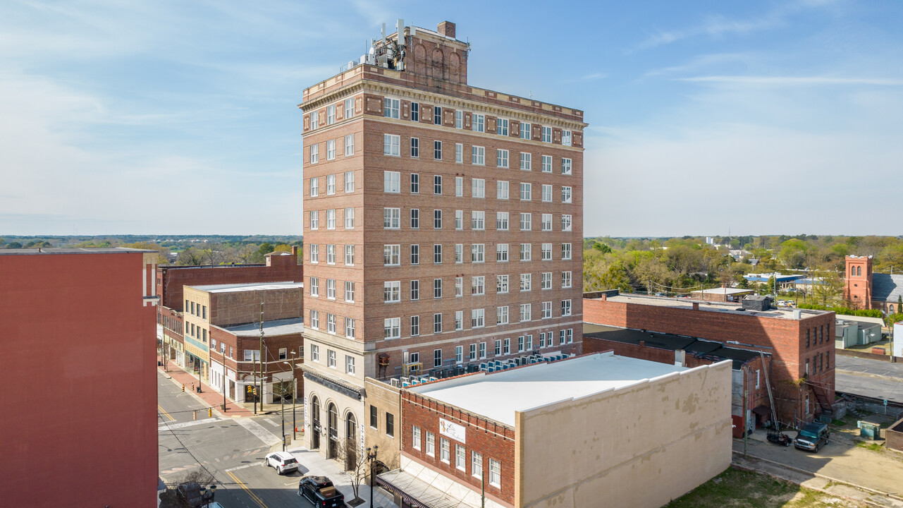 The View at Wayne National in Goldsboro, NC - Foto de edificio