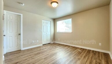 2334 Howard Ave in Everett, WA - Building Photo - Building Photo