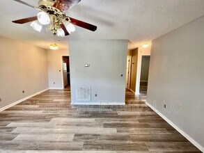 210 Chota Vw in Vonore, TN - Building Photo - Building Photo