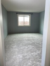 15 Bower Rd, Unit E4 in Quincy, MA - Building Photo - Building Photo