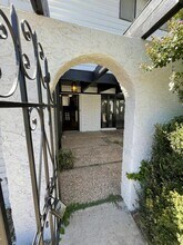 6114 S Lakewood Ave in Tulsa, OK - Building Photo - Building Photo