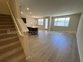 862 Furlong Dr in Minden, NV - Building Photo - Building Photo