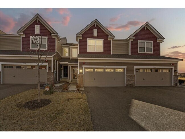 7285 Alvarado Ln N in Maple Grove, MN - Foto de edificio - Building Photo