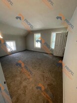 411 W 3rd St in Monroe, MI - Building Photo