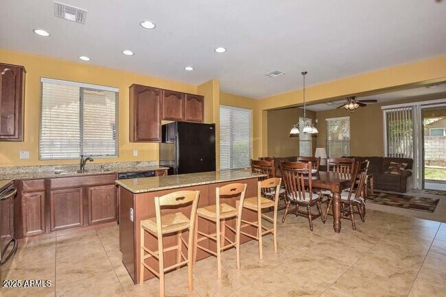 15836 W Sierra St in Surprise, AZ - Building Photo - Building Photo