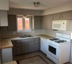 30424 Longfellow Ave in Madison Heights, MI - Building Photo - Building Photo