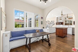 537 N June St in Los Angeles, CA - Building Photo - Building Photo