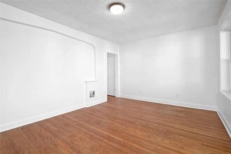 4462 Wallace St in St. Louis, MO - Building Photo - Building Photo