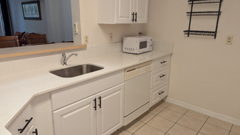 106 SW Peacock Blvd in Port St. Lucie, FL - Building Photo