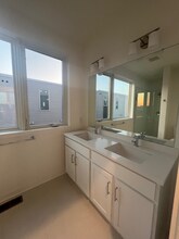 3004 Schirra Ln in Philadelphia, PA - Building Photo - Building Photo