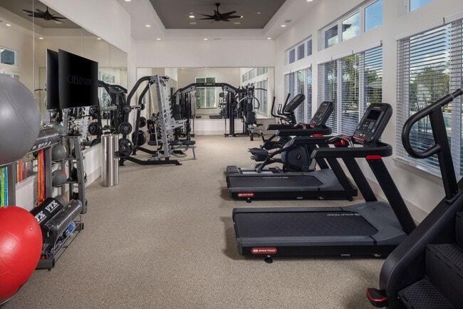 The Carmina in Plant City, FL - Foto de edificio - Building Photo