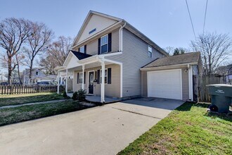4923 Krick St in Norfolk, VA - Foto de edificio - Building Photo