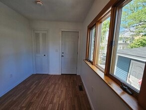 40 Spring Garden St in Boston, MA - Building Photo - Building Photo
