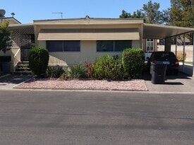 195 Tierra Rejada Rd in Simi Valley, CA - Building Photo