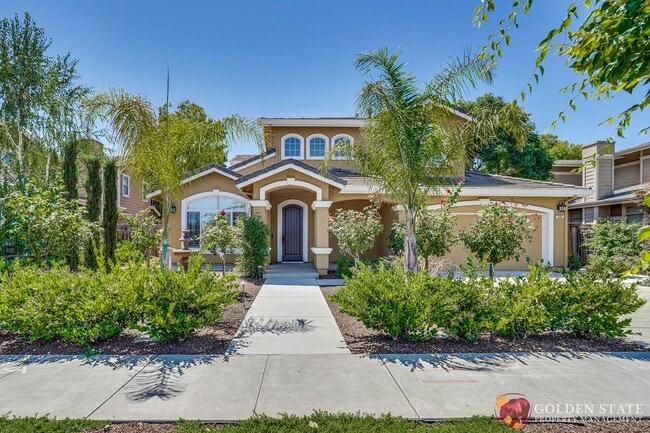 property at 496 W Latimer Ave