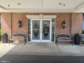 2604 Chapel Lake Dr in Gambrills, MD - Building Photo - Building Photo