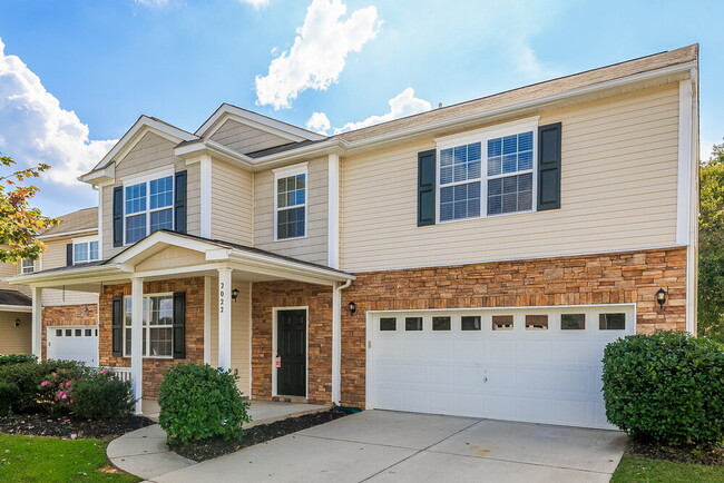 property at 2022 Savannah Hills Dr
