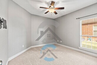 1445 Champions Dr in Conway, AR - Building Photo - Building Photo