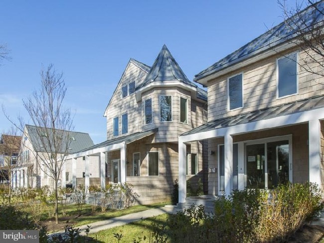 11 Greenview Ave in Princeton, NJ - Building Photo - Building Photo