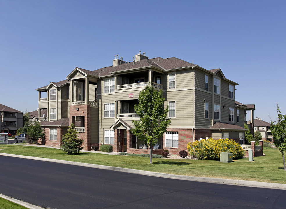 Ironstone at Stroh Ranch in Parker, CO - Foto de edificio