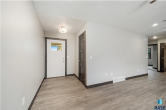 4508 W 34th St N in Sioux Falls, SD - Building Photo - Building Photo