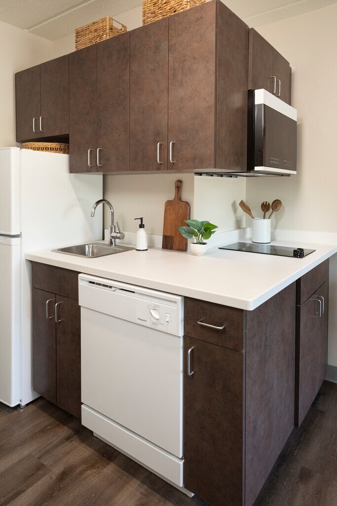 Bantr Schofield, WI Apartments