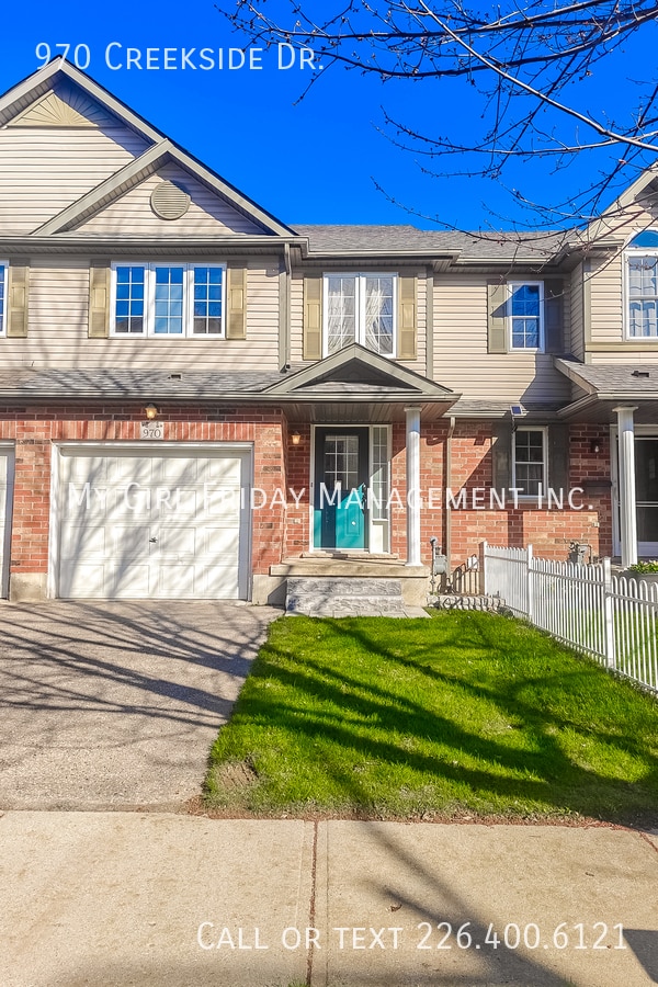 property at 970 Creekside Dr