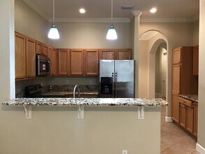 996 NW Leonardo Cir in Port St. Lucie, FL - Building Photo - Building Photo