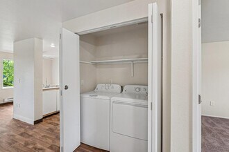 North Pointe in Corvallis, OR - Building Photo - Building Photo