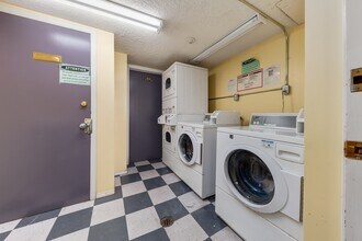 1337-1313 13 Ave SW in Calgary, AB - Building Photo - Building Photo