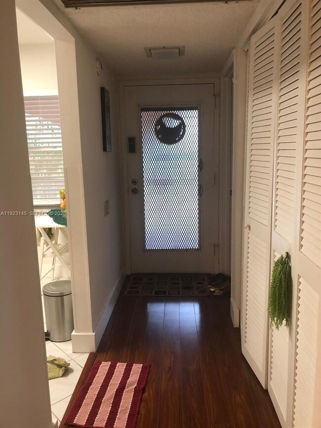 1207 Bahama Bend in Coconut Creek, FL - Building Photo - Building Photo