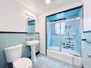 40 Spring Garden St in Boston, MA - Building Photo - Building Photo