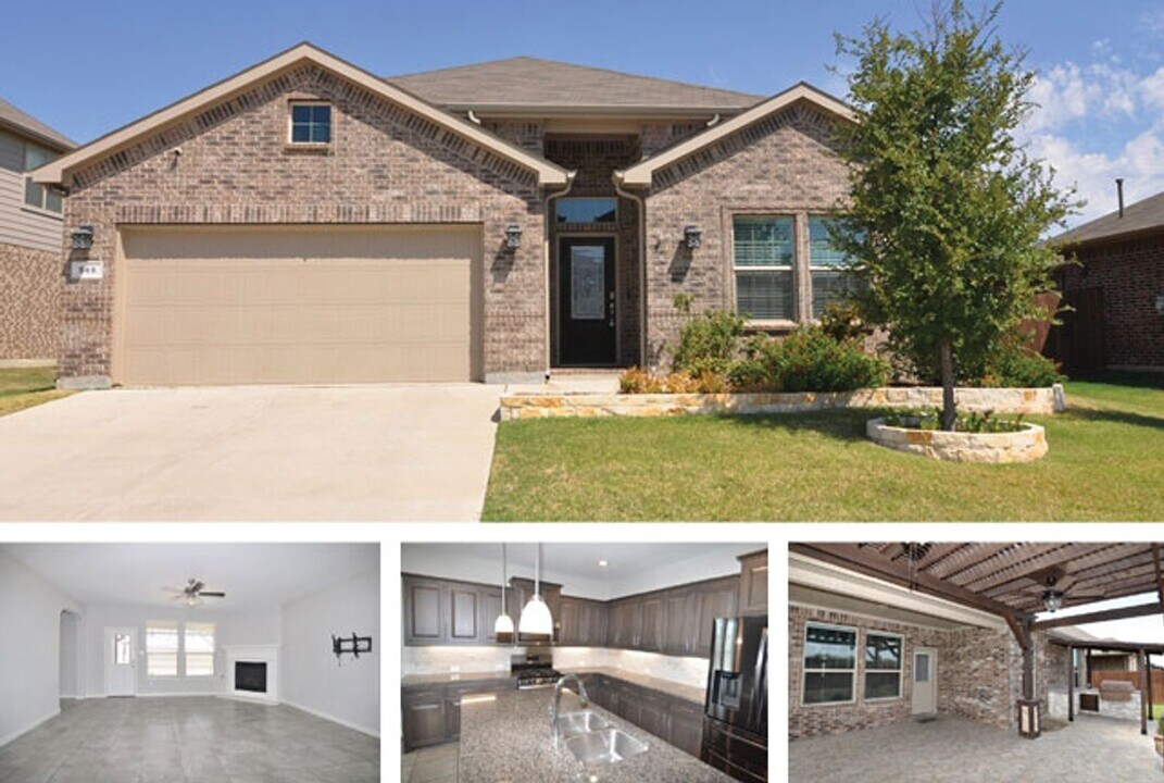 548 Dunster Ln in Saginaw, TX - Building Photo