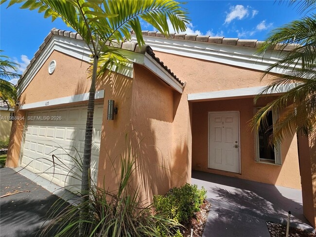 4279 Greenbriar Ln in Weston, FL - Foto de edificio - Building Photo