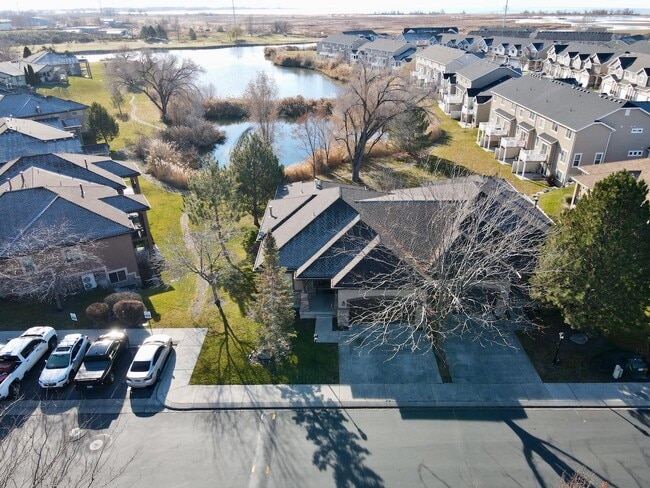 property at 2001 W Golden Pond Way