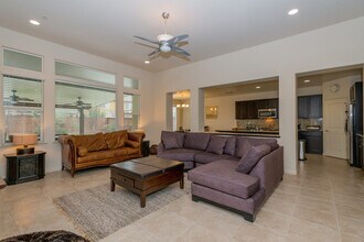 3744 Richmond Ave in Clovis, CA - Building Photo - Building Photo