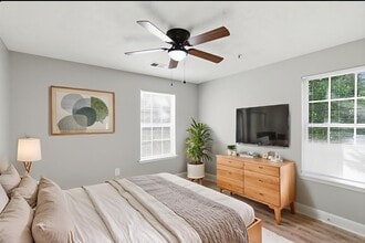 Cottonwood Estates in Jackson, AL - Building Photo - Building Photo