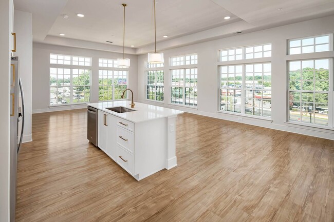 Chamblee City Heights Apartments in Chamblee, GA - Building Photo - Building Photo